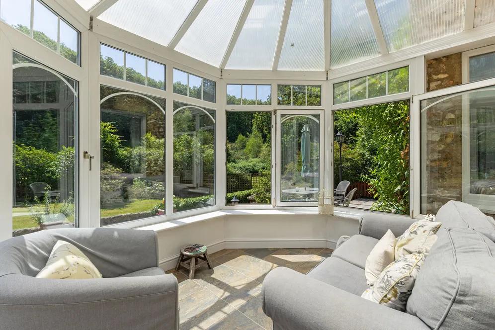Stodham Lane, Liss, GU33 photo 7