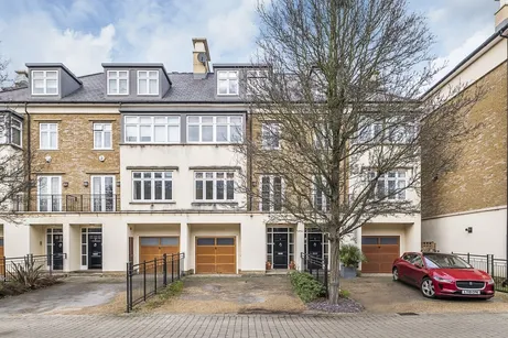 Whitcome Mews Richmond TW9
