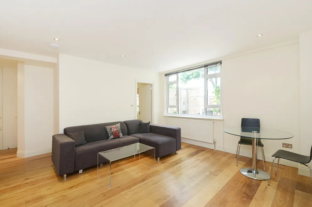 Sloane Avenue Sloane Square SW3 photo 2