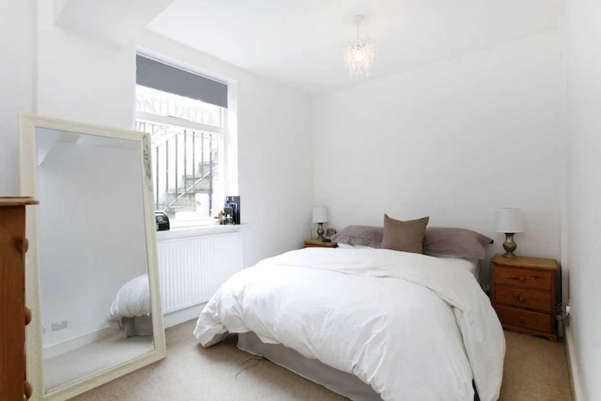 Leopold Road, SW19 photo 5