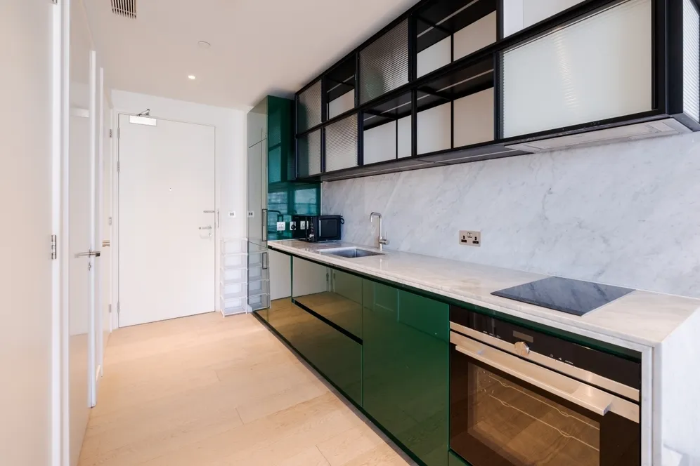 Wards Place London E14 photo 4