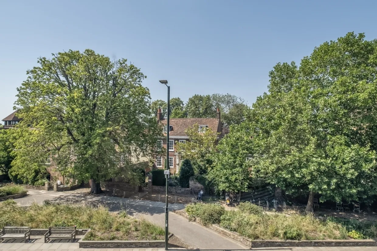 Church Road London SW13 photo 6