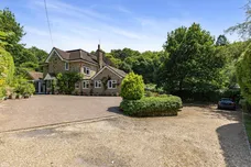Stodham Lane, Liss, GU33 photo 14