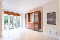 Whitcome Mews Richmond TW9 photo 10
