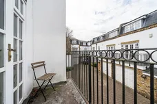Watermans Mews The Mall W5 (EPC D) photo 9