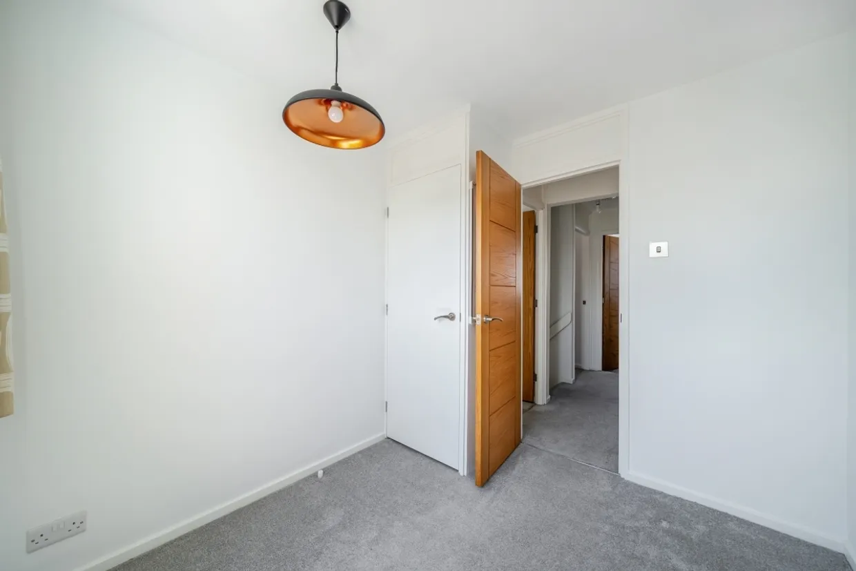 Cavalry Crescent Windsor SL4 photo 11