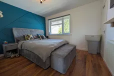 Heol Seward, Beddau, Pontypridd