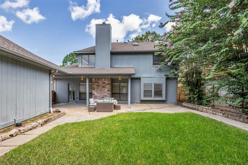 11727 Pecan Creek Dr, Houston, TX 77043