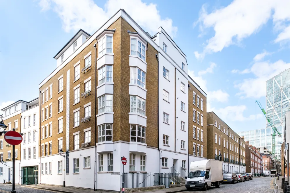 Folgate Street, London, E1 photo 2
