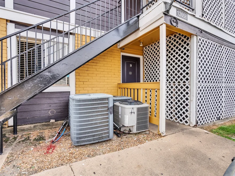 12658 Ashford Meadow Dr, Houston, TX 77082