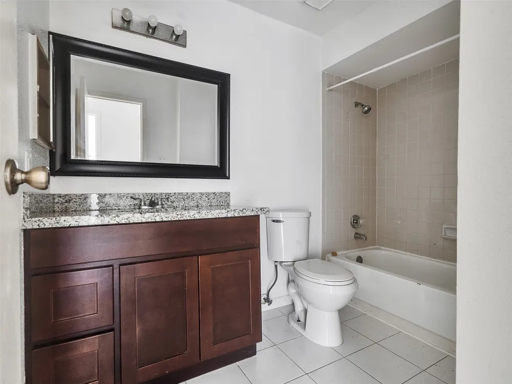 12658 Ashford Meadow Dr, Houston, TX 77082