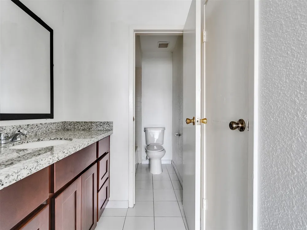 12658 Ashford Meadow Dr, Houston, TX 77082