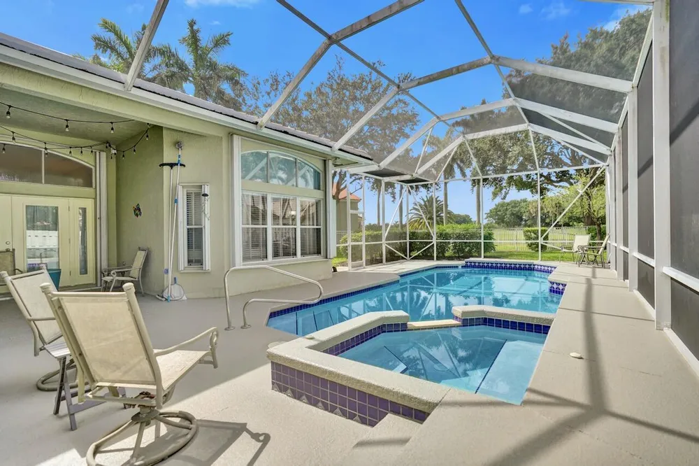 5886 Bay Hill Circle, Lake Worth Beach, FL 33463