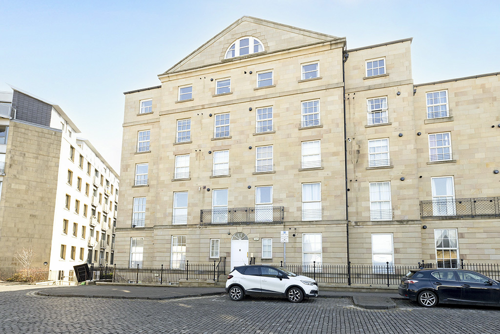89 (Flat 12) East London Street, New Town, Edinburgh, EH7 4BQ Image 1