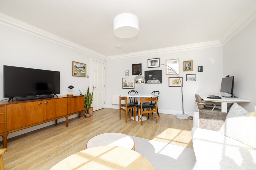 89 (Flat 12) East London Street, New Town, Edinburgh, EH7 4BQ Image 7