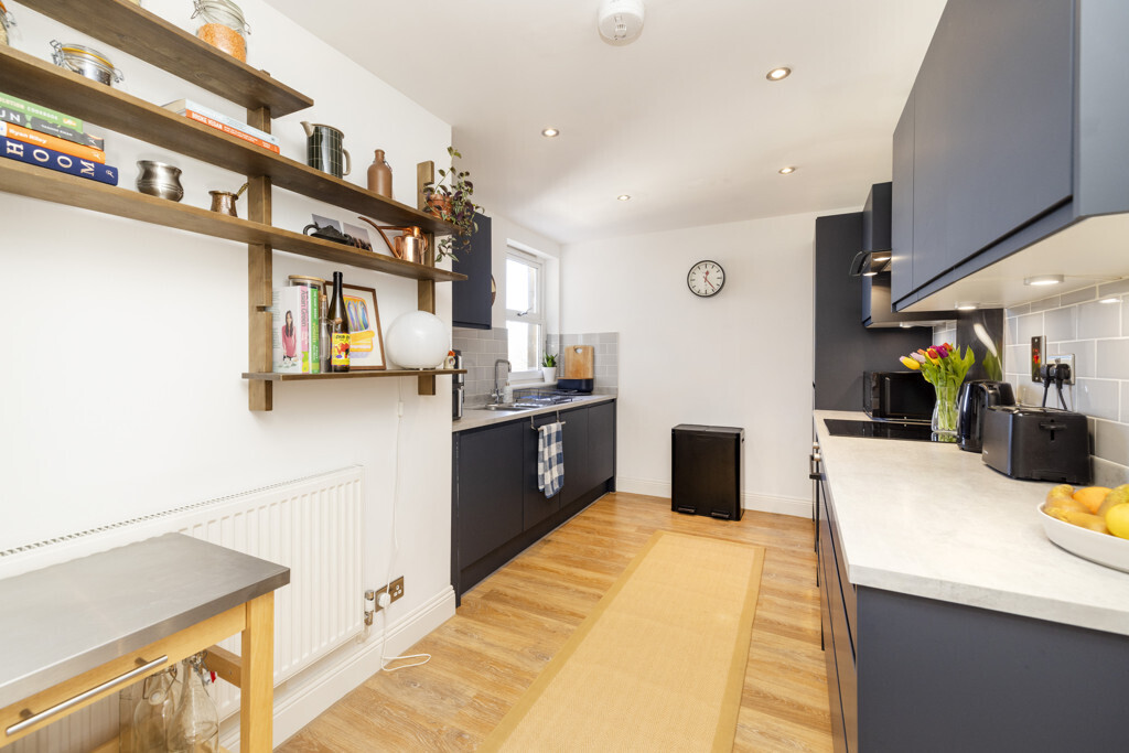 89 (Flat 12) East London Street, New Town, Edinburgh, EH7 4BQ Image 8