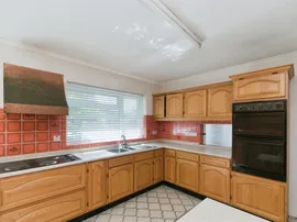 Collington Lane East, Bexhill-On-Sea thumb 2