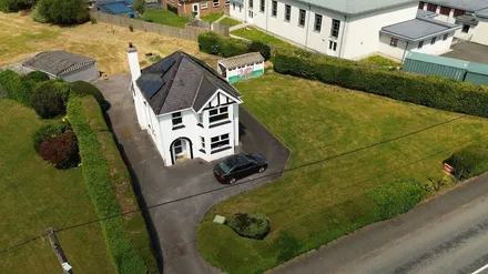 Lampeter Road, Tregaron, SY25