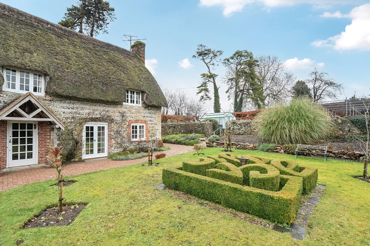 Ogbourne St. George, Marlborough, SN8 photo 7