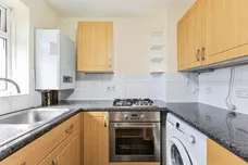 Fleetham Gardens, Lower Earley, Reading
