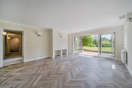 Lythe Hill Park, Haslemere, GU27