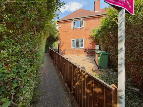 Bracken Close, Nottinghamphoto