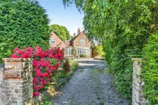 Trough Lane, Watnall, NOTTINGHAM