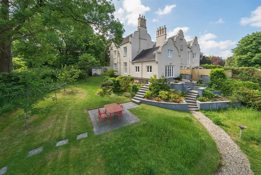 Property Image 18