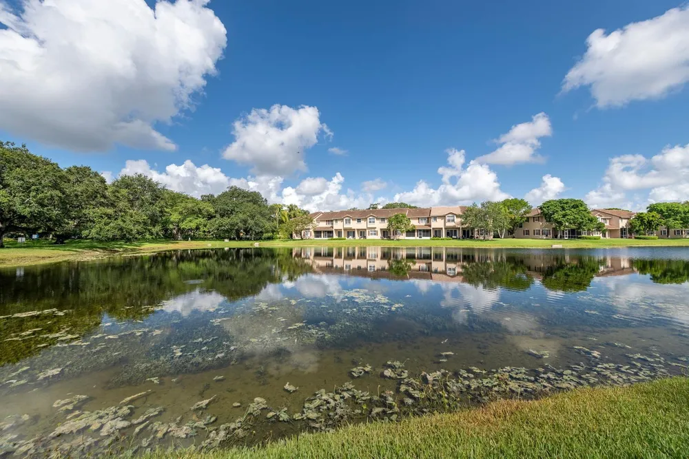 3501 Lakeside Dr, Davie, FL 33328