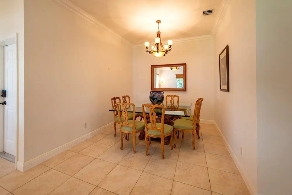 3501 Lakeside Dr, Davie, FL 33328