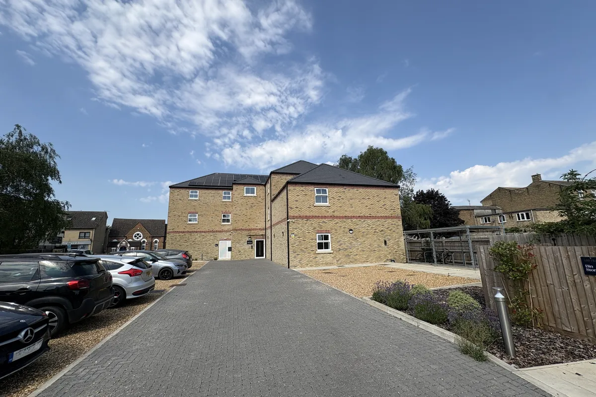 Abbey Gate Court, MARCH