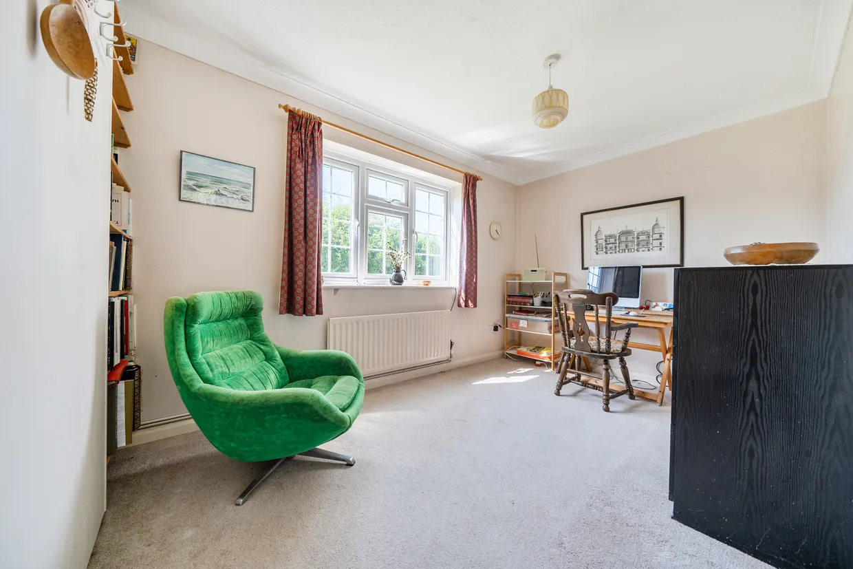 Keynor Lane, Chichester, PO20 photo 9