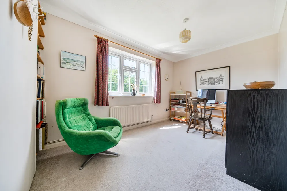 Keynor Lane, Chichester, PO20 photo 9