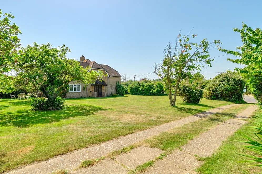 Keynor Lane, Chichester, PO20 photo 16