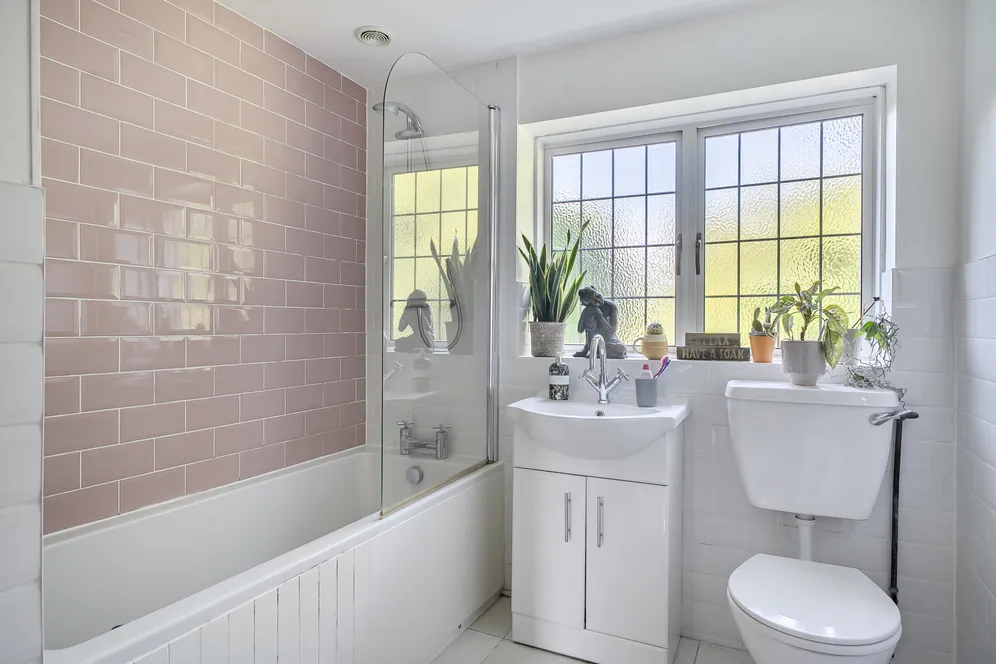 Botley Road, Shedfield, SO32 photo 9