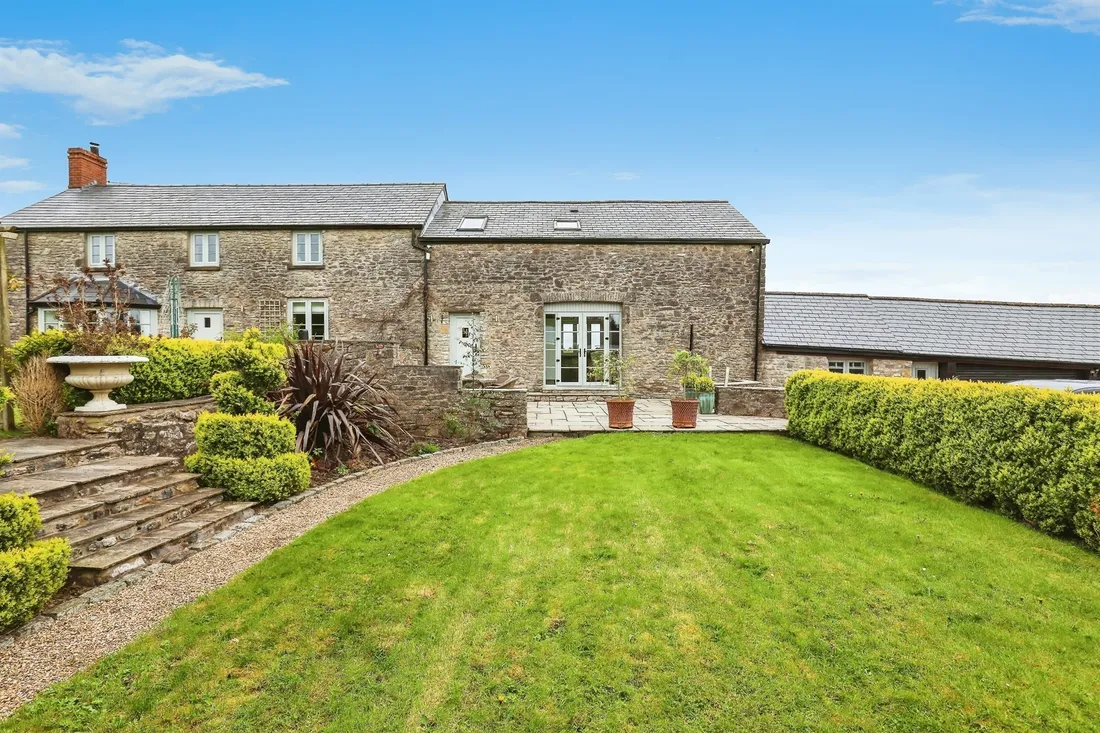 Property photo 24