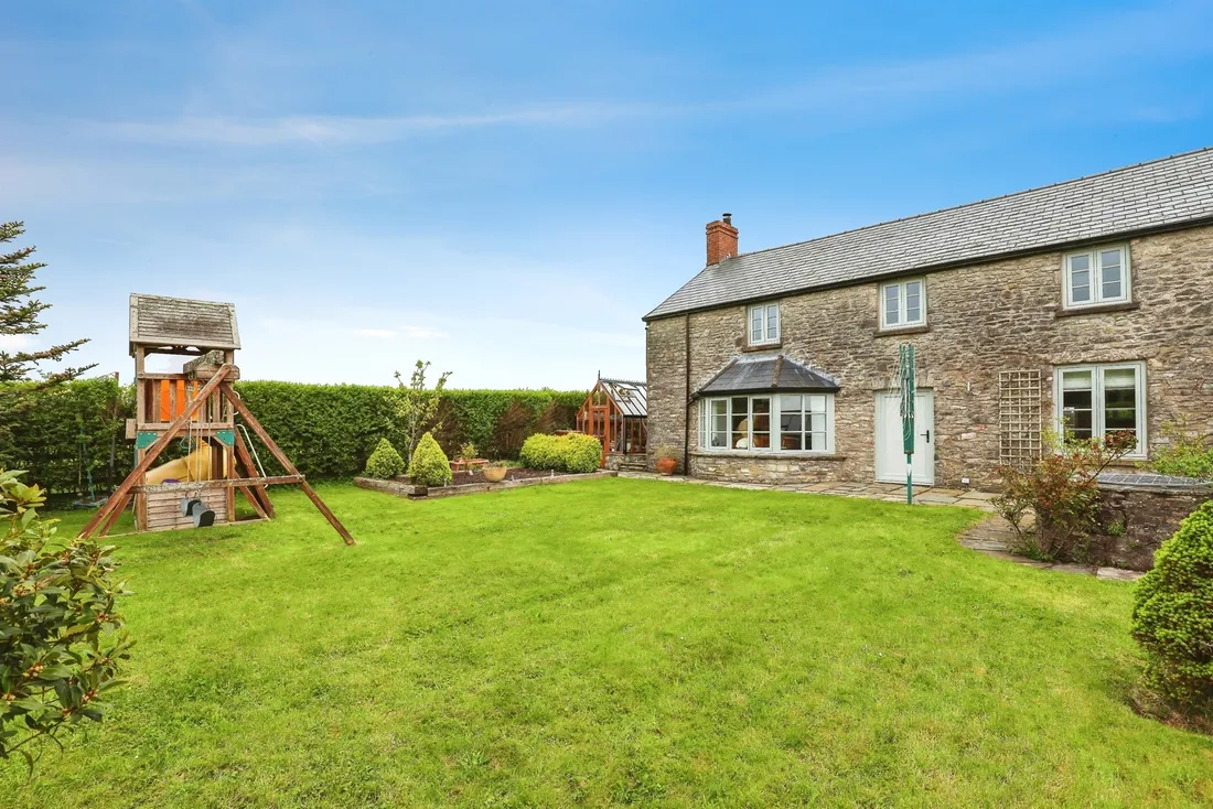 Property photo 25