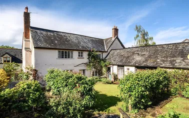 Kentisbeare, Cullompton