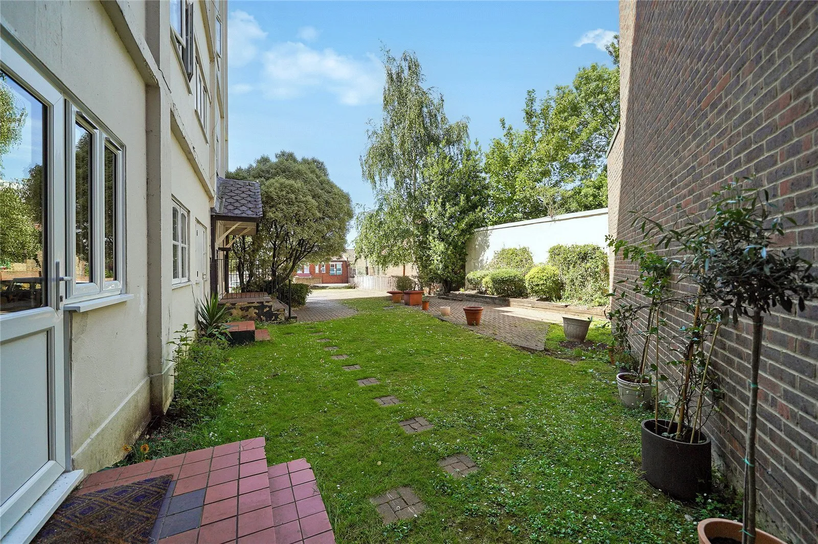 Crewys Road, Childs Hill, London, NW2