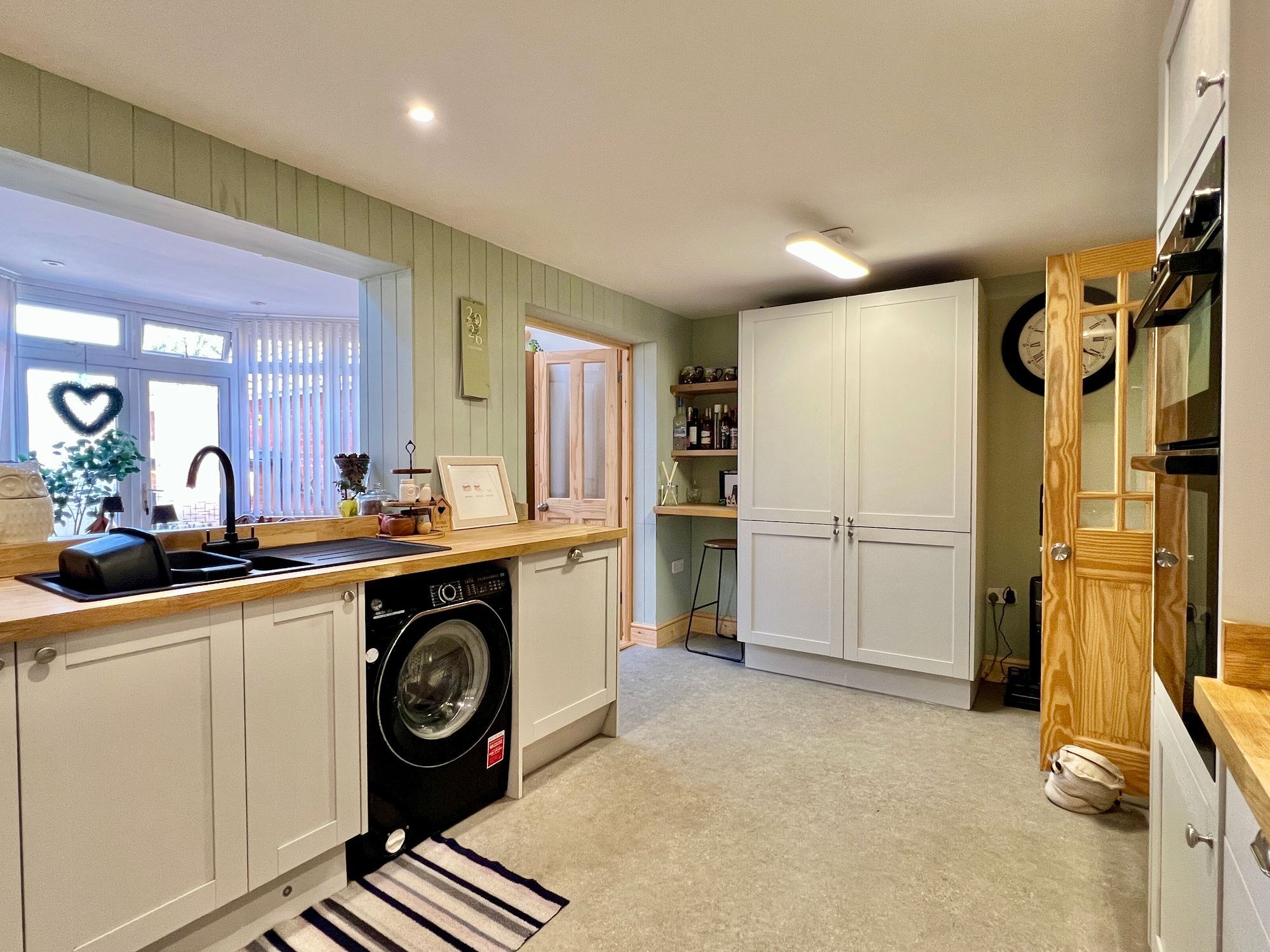 Burge Crescent, Cotford St.Luke Image 10