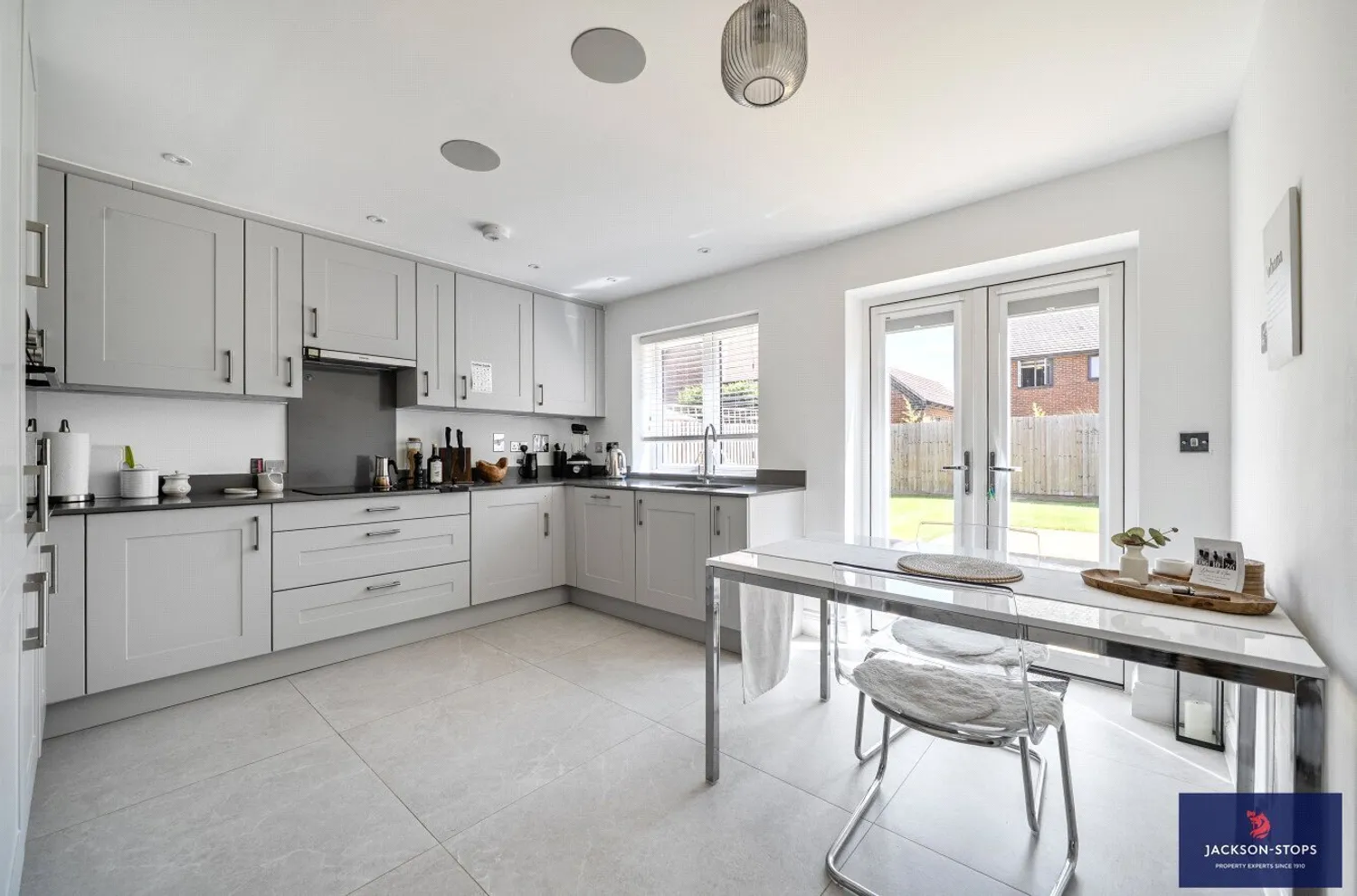 Menday Gardens Mews, Wavendon, MK17 photo 3