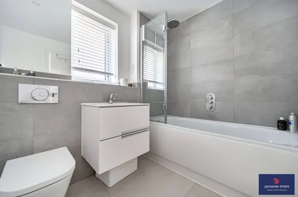 Menday Gardens Mews, Wavendon, MK17 photo 12