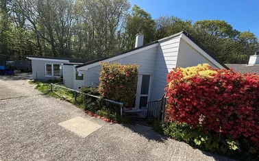 Compass West, Tregadillett, Launceston