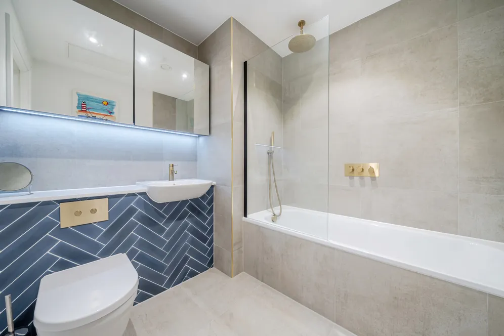 Ashley Road, Epsom, KT18 photo 5