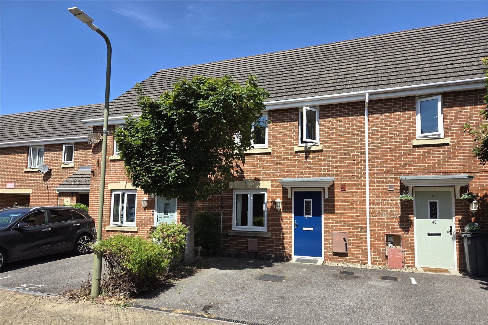 Little Hackets, Havant, Hampshire, PO9 Image 1