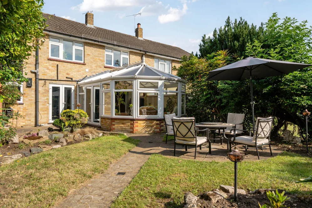 Rosewood Drive, Shepperton, TW17 photo 14