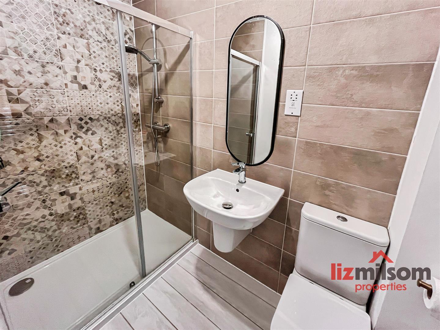 Emerald Gardens, Newhall, Swadlincote Image 12