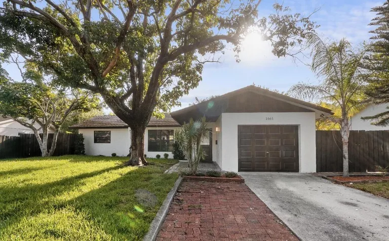 1661 NW 1st Ave, Pompano Beach, FL 33060
