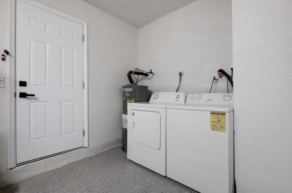 1661 NW 1st Ave, Pompano Beach, FL 33060