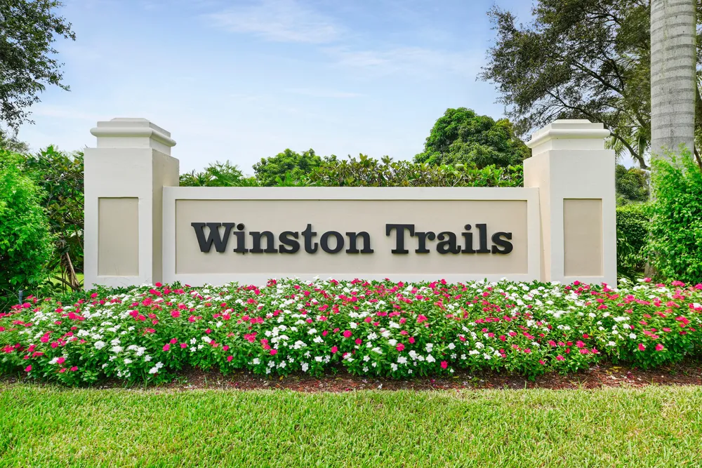 5886 Bay Hill Circle, Lake Worth Beach, FL 33463